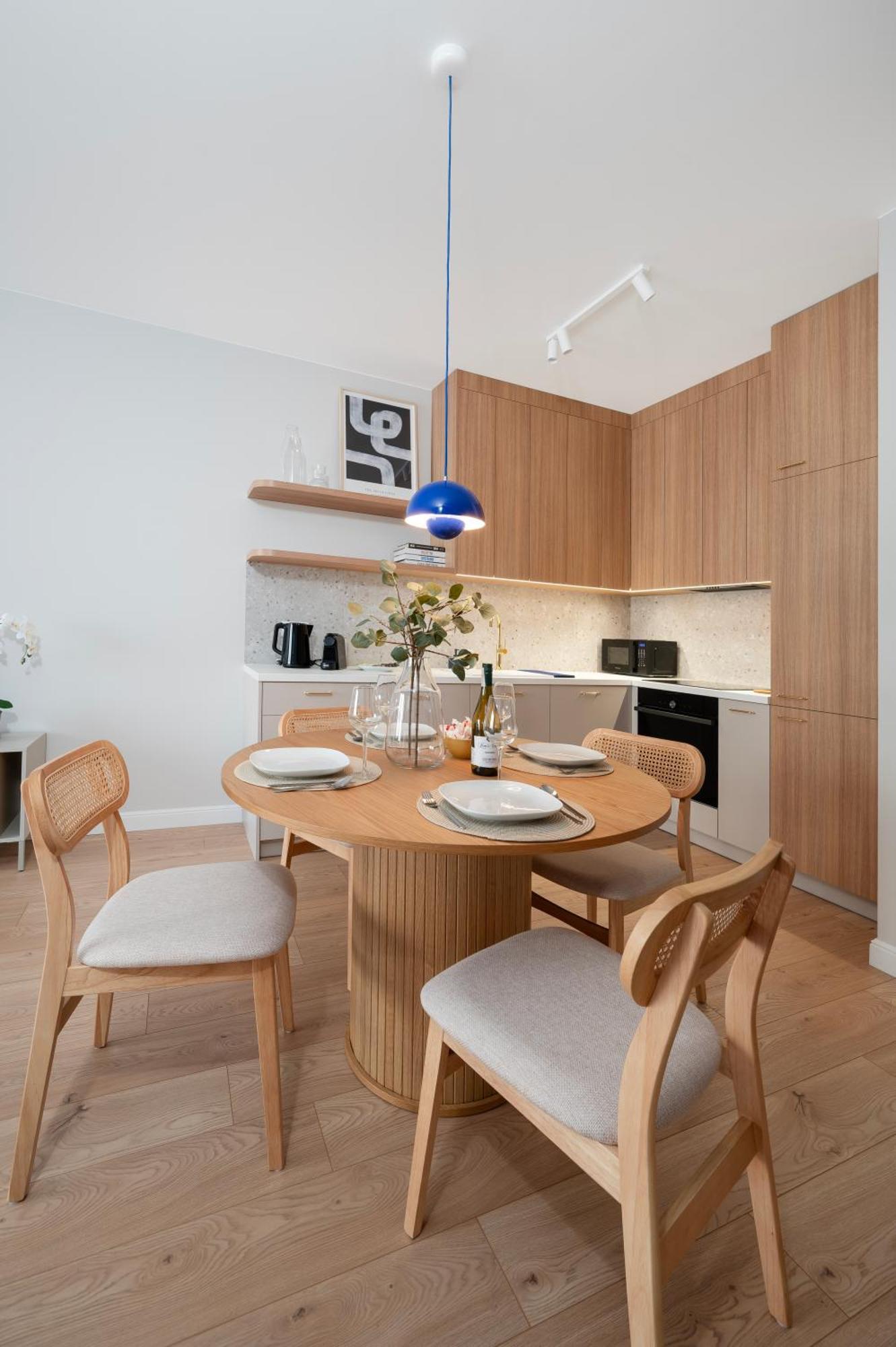 Pomorska Business - Balcony, Workspace - By Rentujemy Apartment Lodz (Lodz)